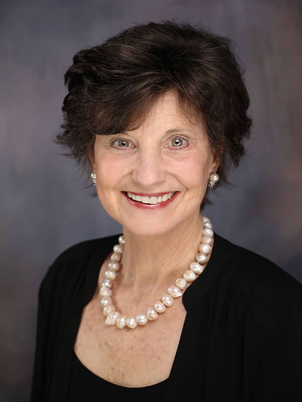 Shannon Hayslip's headshot